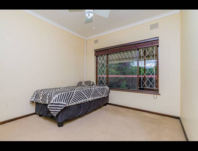 3 BEDROOM TOWNHOUSE FOR SALE IN THE WOLDS